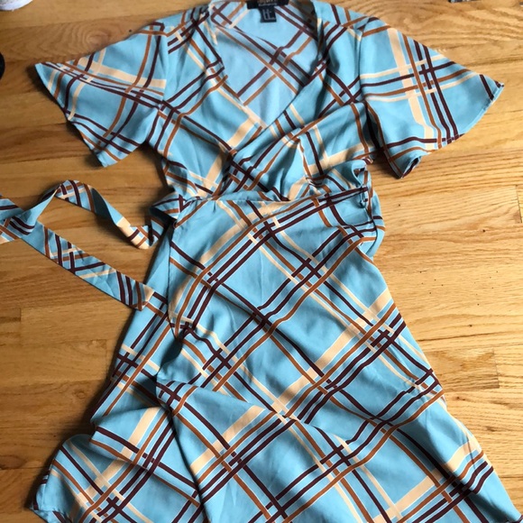 NWOT Forever21 Plaid Dress - Picture 3 of 6